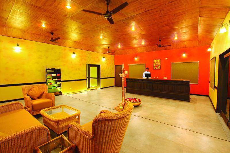 Leisure Vacations Gold Field Lake Resort, Kumarakom Exterior photo
