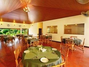 Leisure Vacations Gold Field Lake Resort, Kumarakom Exterior photo